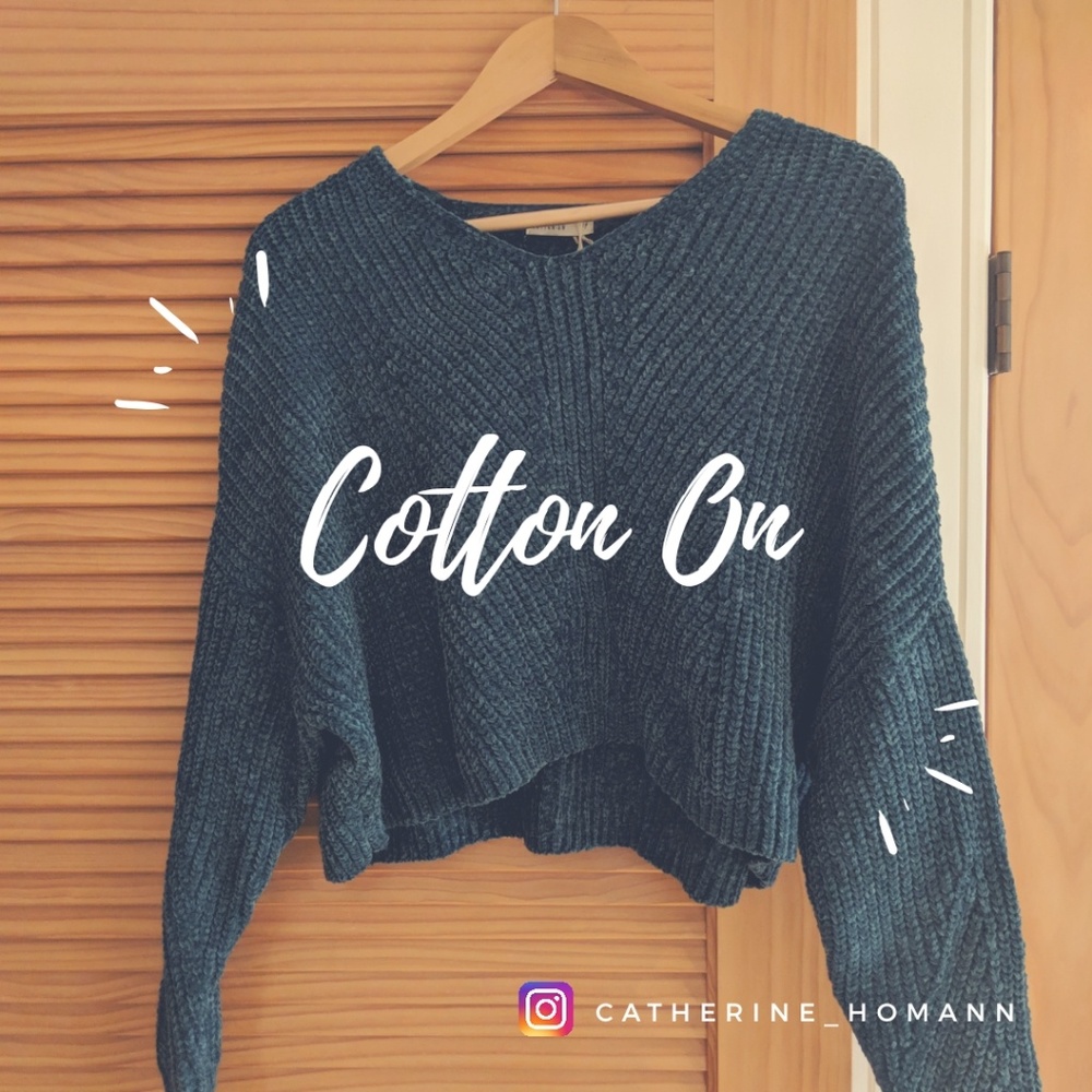 Cotton On - Velour Crop Sweater - S (NWT)